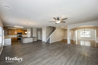 7713 Battle Way in Fairburn, GA - Building Photo - Building Photo