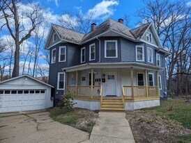 547 Walnut St in Meadville, PA - Building Photo