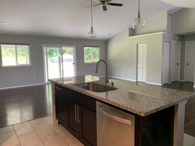 15-2032-2032 Maia Ave in Keaau, HI - Building Photo - Building Photo