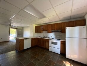 215 Bushkill St in Stockertown, PA - Building Photo - Building Photo