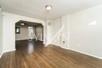 1925 Grinnalds Ave photo'