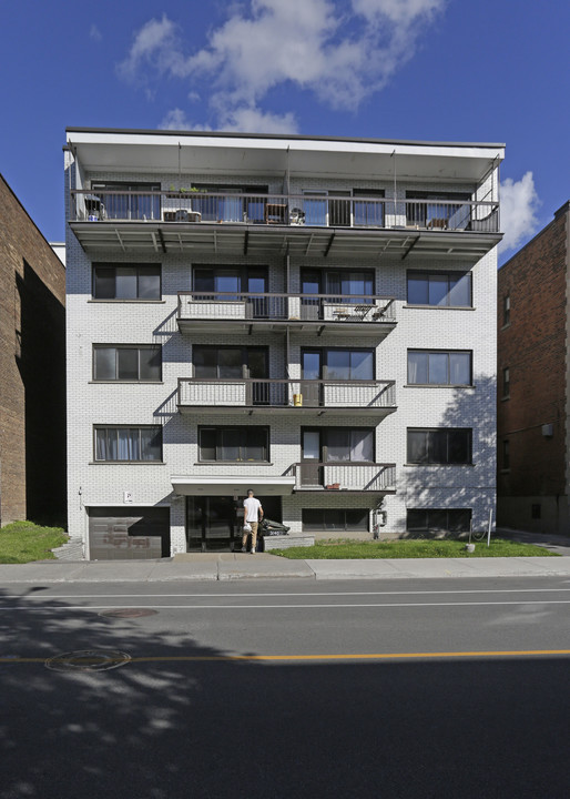 3140 Édouard-Montpetit in Montréal, QC - Building Photo