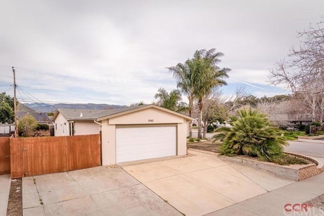 property at 1542 Newport St