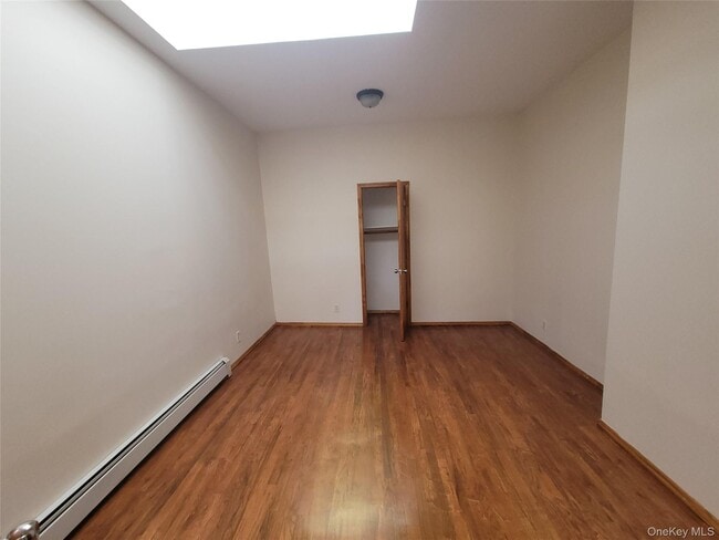 433 Jerome St in Brooklyn, NY - Building Photo - Building Photo