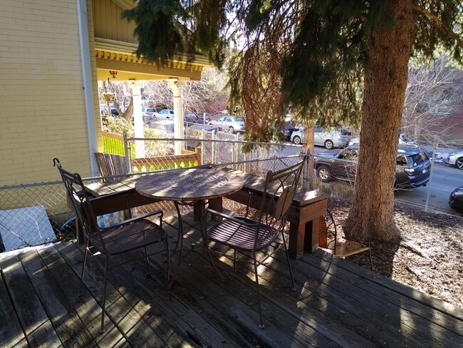 property at 1230 N Washington St