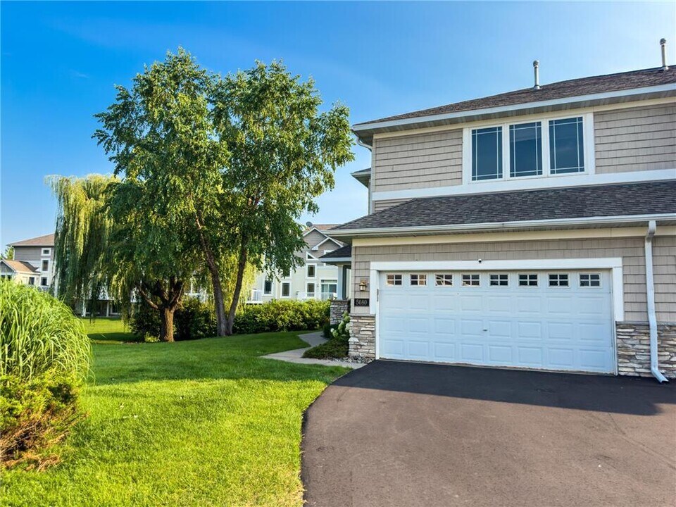 5080 Yuma Ln N in Plymouth, MN - Building Photo