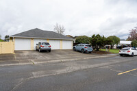 18461 Killarney Cir in Monroe, WA - Foto de edificio - Building Photo