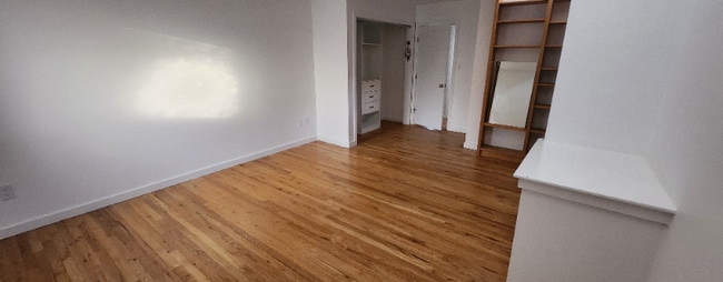 41 Breeds Hill Pl in Wilton, CT - Foto de edificio - Building Photo