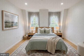 2322 Shannon Pl SE in Washington, DC - Building Photo - Building Photo