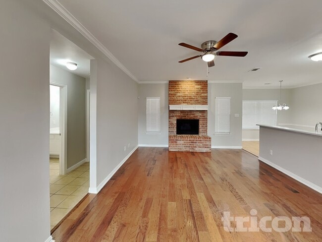 100 Palomino Dr in Palmer, TX - Building Photo - Building Photo