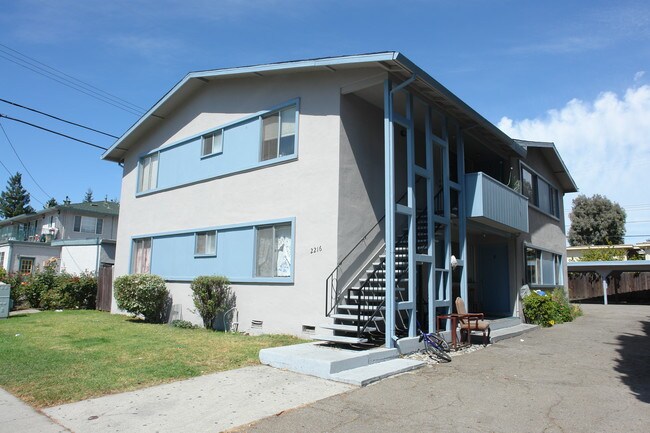 2216 Deborah Dr in Santa Clara, CA - Building Photo - Building Photo