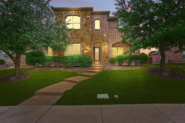 1004 Taylor Dr
