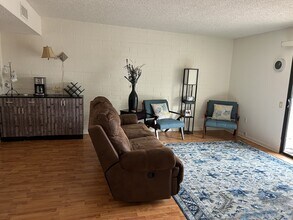 230 N Calle Acuarela in Green Valley, AZ - Building Photo - Building Photo