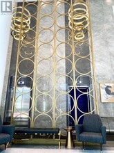 330 Richmond St W in Toronto, ON - Building Photo - Building Photo