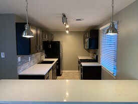 2630 Edwards Wy in Pittsburgh, PA - Building Photo