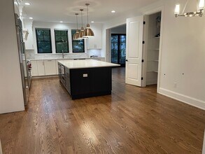 119 Woodbine Cir in Needham, MA - Building Photo - Building Photo