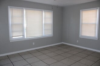 1712 Thompson Dr in Midwest City, OK - Building Photo - Building Photo