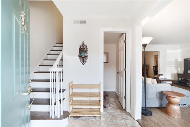 1 Pendleton Pl NE in Atlanta, GA - Building Photo - Building Photo