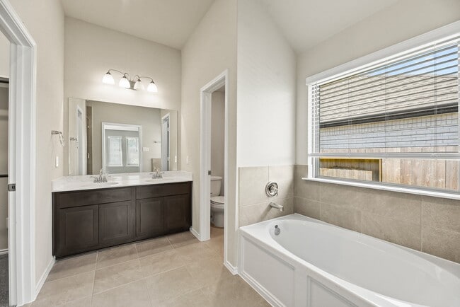 property at 1330 Lakeside Crk Rd