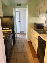 2833 Los Gatos Ct, Unit #1 in Memphis, TN - Foto de edificio - Building Photo