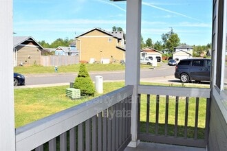 4787 Oyster Dr in Blaine, WA - Building Photo - Building Photo