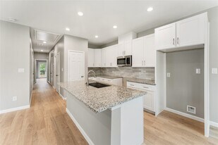 5125 Jezebel St in Houston, TX - Building Photo