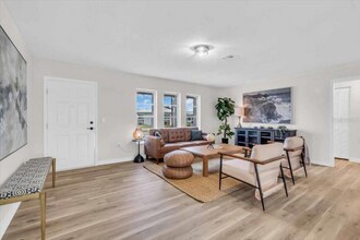 162 Circlewood Dr in Venice, FL - Building Photo - Building Photo