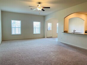 11042 Hillside Creek Dr in Humble, TX - Building Photo - Building Photo