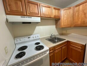 34 Gardner St in Boston, MA - Building Photo - Building Photo