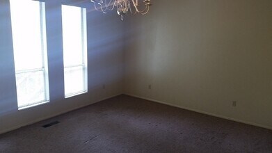 5617 S 2800 W in Roy, UT - Building Photo - Building Photo