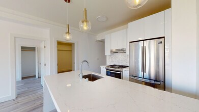 1803 California St in San Francisco, CA - Building Photo - Building Photo