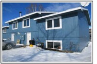 3285 Adams Dr, Unit 3 in Fairbanks, AK - Building Photo - Building Photo