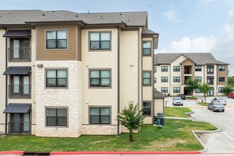 Haven at M in Huntsville, TX - Building Photo - Building Photo