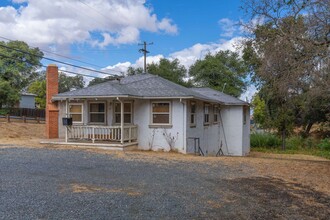 300 State Highway 49 in Sutter Creek, CA - Building Photo - Building Photo