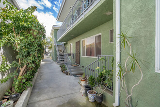 1931 S Shenandoah St in Los Angeles, CA - Building Photo - Building Photo