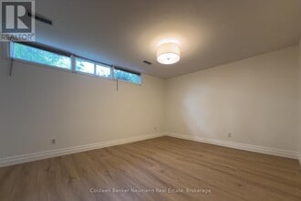 14 McElderry Rd in Guelph, ON - Building Photo - Building Photo