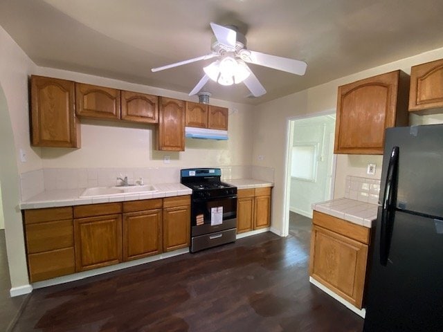 property at 14604 Condon Ave