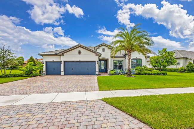 9171 Balsamo Dr. in Palm Beach Gardens, FL - Building Photo - Building Photo