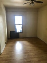 229 Ravine St, Unit 2 in Steubenville, OH - Foto de edificio - Building Photo