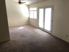 1301 E Brookdale Dr in Merced, CA - Building Photo - Building Photo