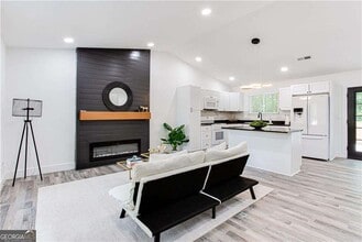 3038 Sutter Ct SW in Snellville, GA - Building Photo - Building Photo