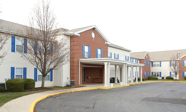 STRATFORD EAST in Canal Winchester, OH - Building Photo - Building Photo