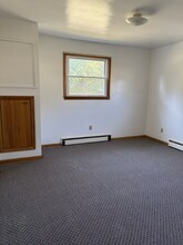 102 S Brewer Dr in Battle Creek, MI - Building Photo - Building Photo