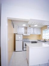 3240 Ridge Hill Rd in Boynton Beach, FL - Building Photo - Building Photo