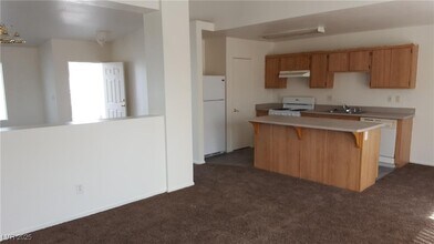 5228 Shasta Daisy St in North Las Vegas, NV - Building Photo - Building Photo