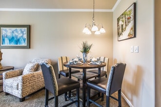 The Charleston in Arlington, TN - Building Photo - Interior Photo
