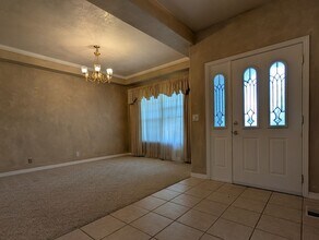 5925 Rombauer Rd in Eugene, OR - Building Photo - Building Photo