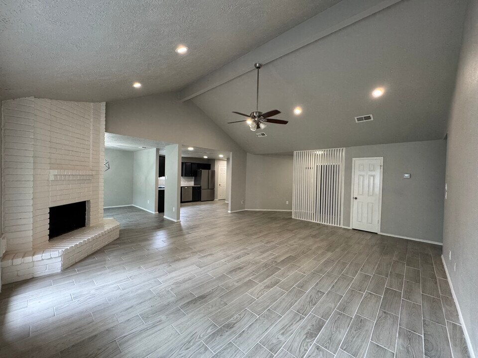 13318 Raven Roost Dr in Cypress, TX - Building Photo