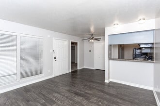 Tribecca Pointe Apartments in Hurst, TX - Building Photo - Interior Photo