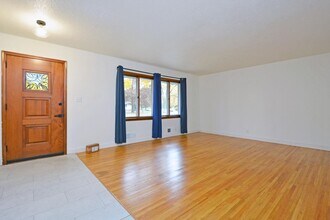 4533 W 85th St in Minneapolis, MN - Building Photo - Building Photo